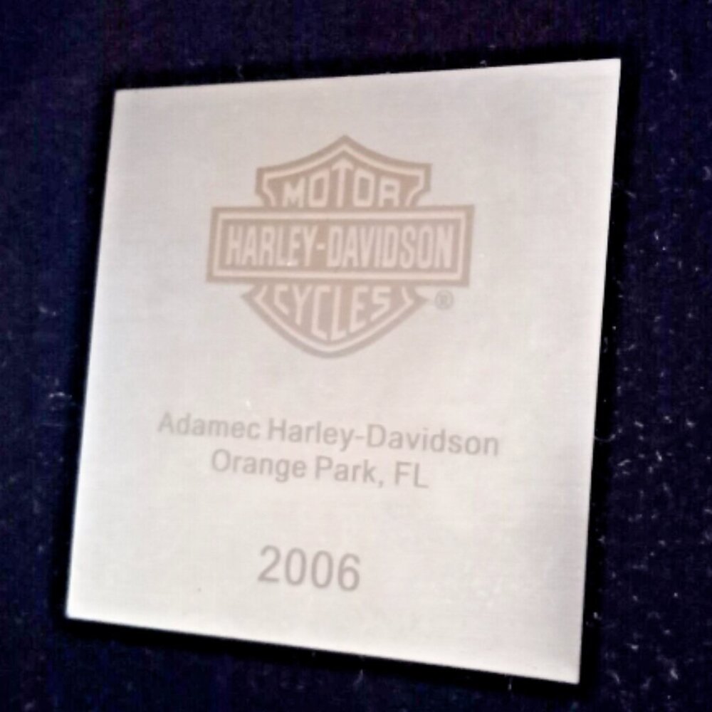 Harley-Davidson 5 Mini Gas Tank Set 2006 Shadow Box Wall Display Orange Park FL - Picture 3 of 12
